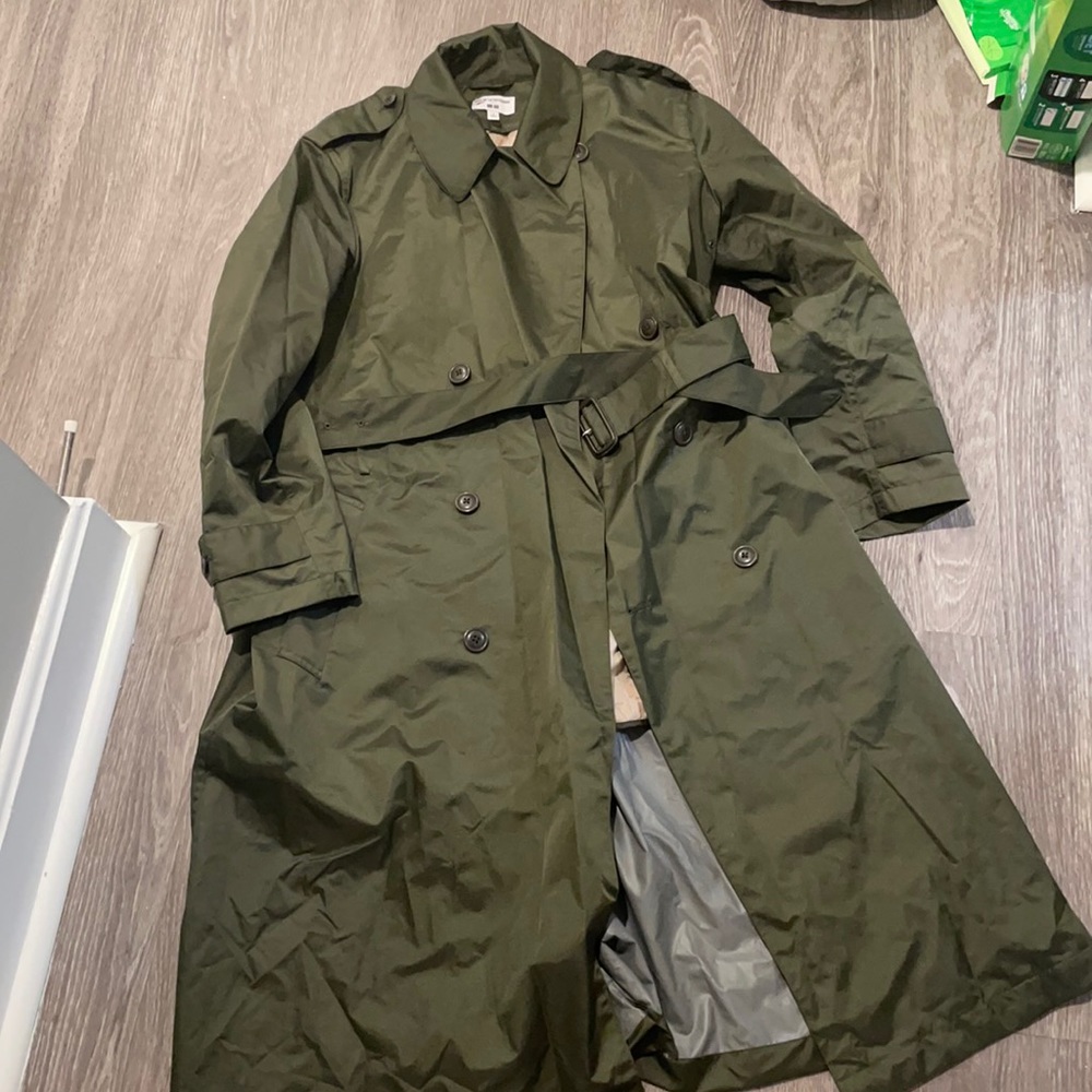 Uniqlo IDLF waterproof trench coat